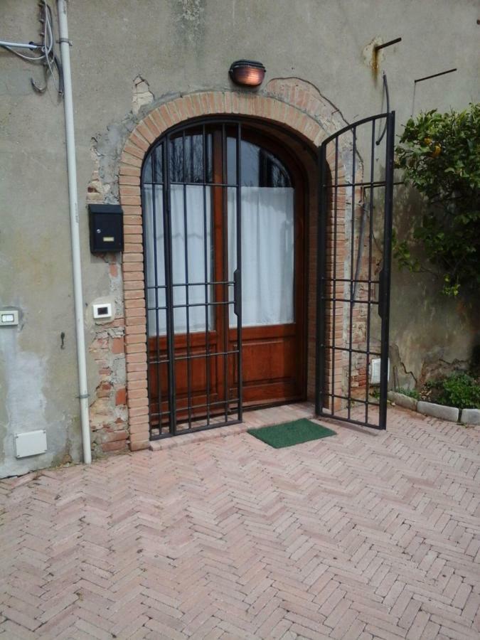 Apartmán Casa Agostini Lari Exteriér fotografie