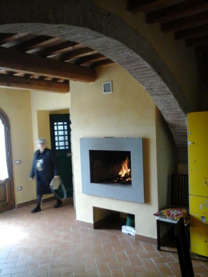 Apartmán Casa Agostini Lari Exteriér fotografie